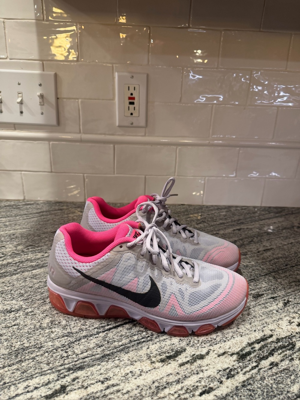 Women’s Nike Air Max Tailwind 7 683635-501 Size 7.5